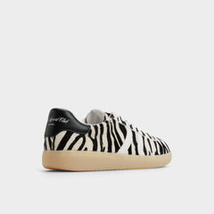 Aldo Chicsneaker White/Black Women's Aldo Sport Club - Low top sneaker, Cup sole
