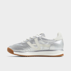 Aldo Stepcount Silver Women's Low top sneakers - Jogger sneaker, Jogger sole