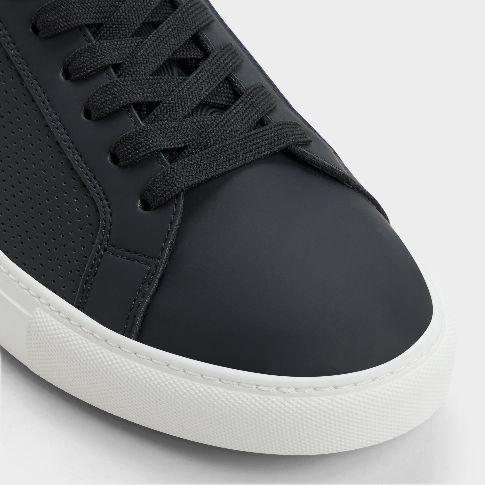 Aldo Xavier in Black 14204478 - Low top sneaker