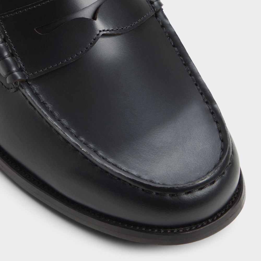 Aldo Jarom in Black - Loafer