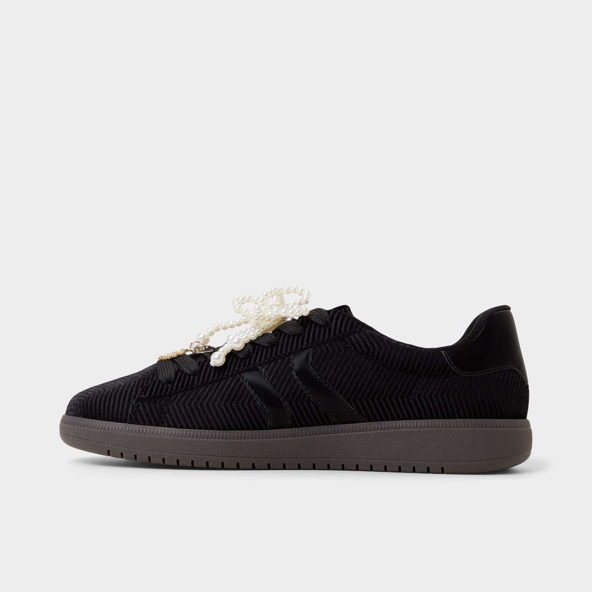 Aldo Chicsneaker2 in Black Black - Low top sneaker, Cup sole