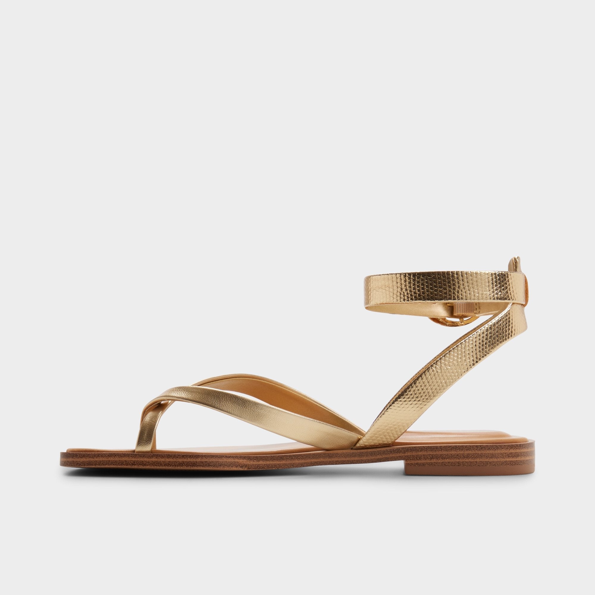 Aldo Daressi in Gold - Flat sandal