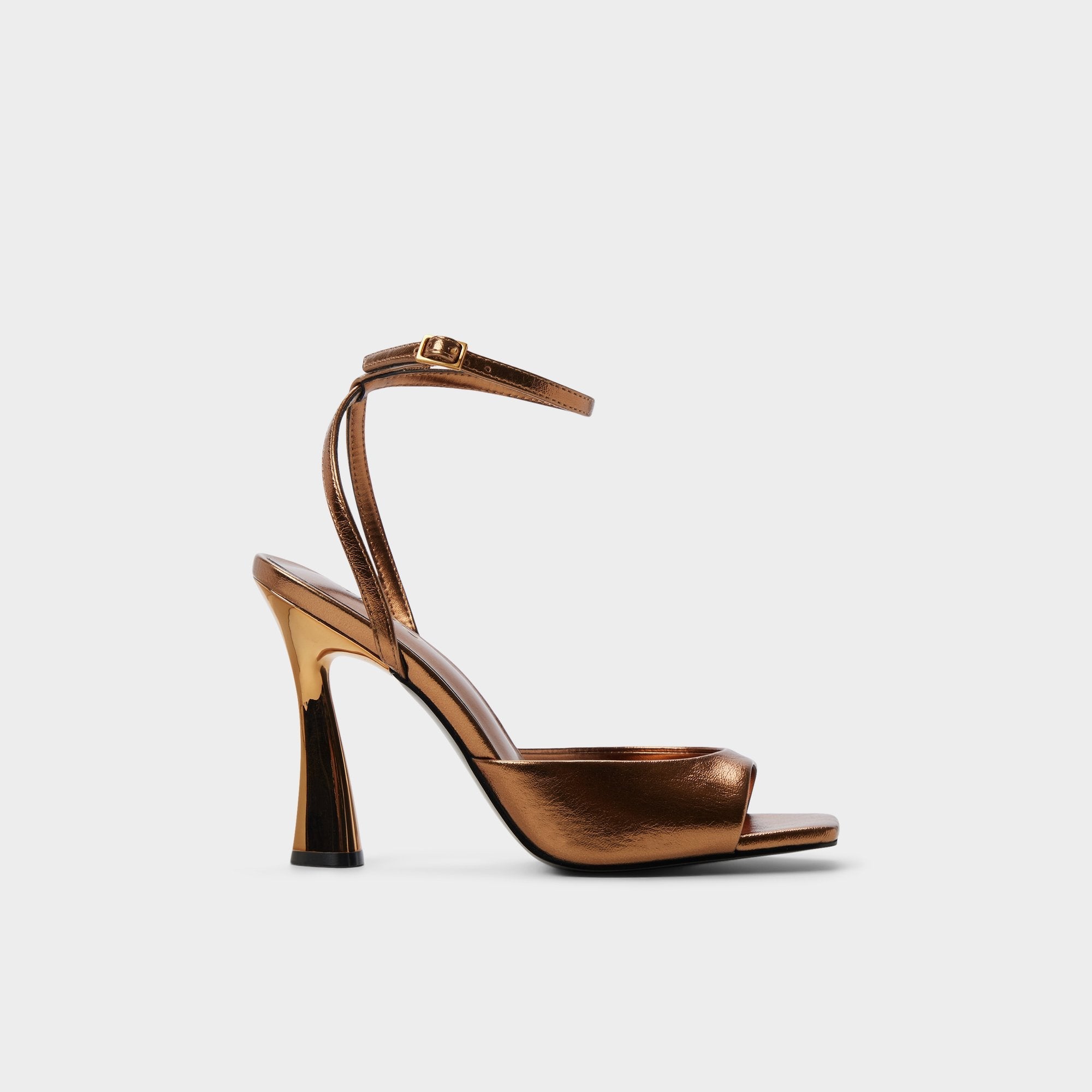 Aldo Alisonn in Bronze -