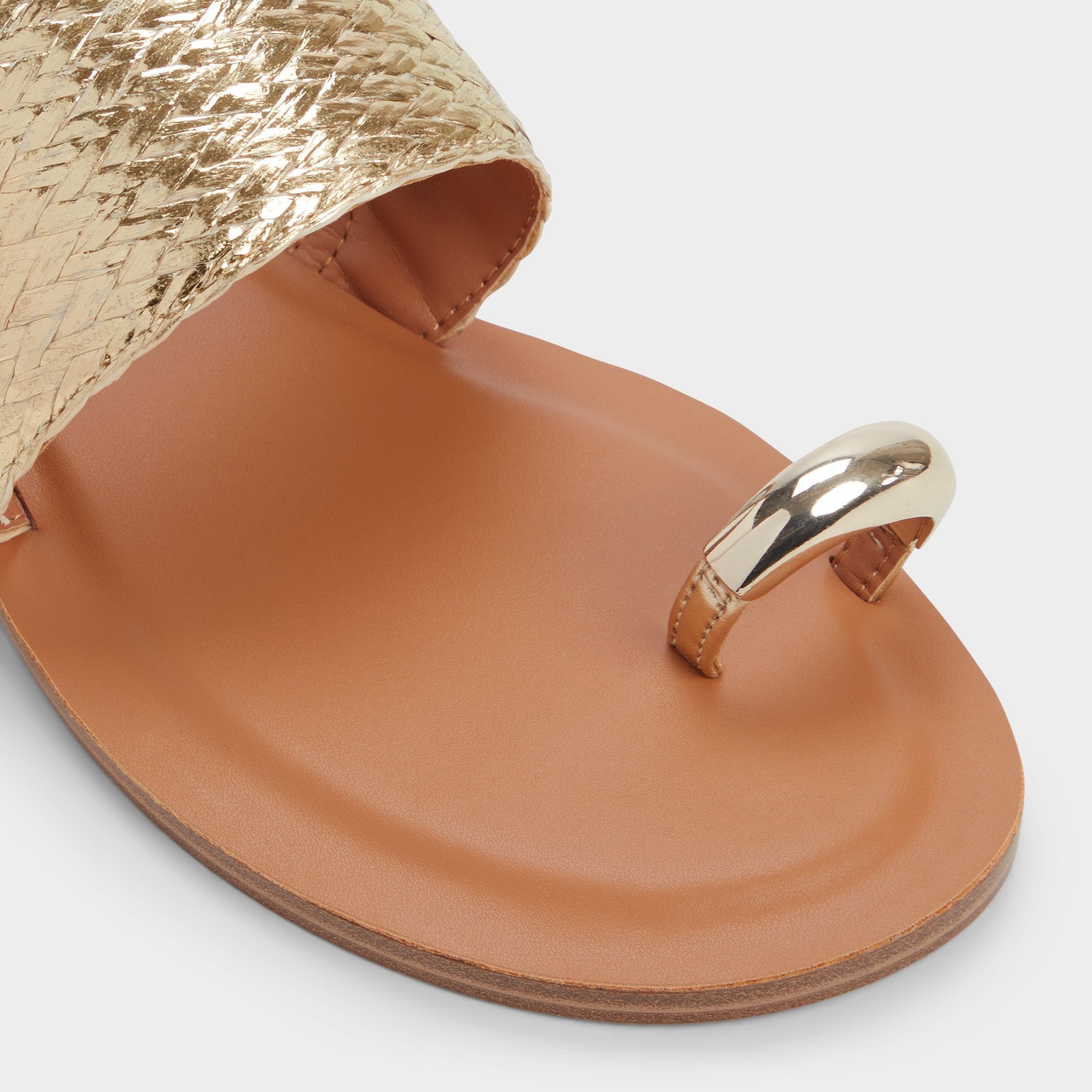 Aldo Beachwalk Gold Women's Iridescent metallics - Slide sandal