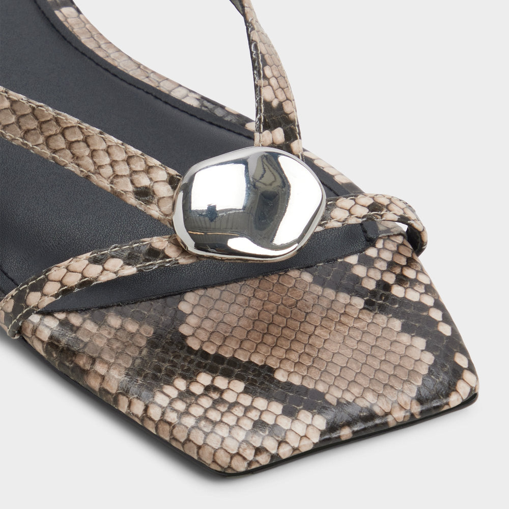 Aldo Iliria White/Black Women's Flats - Slide sandal