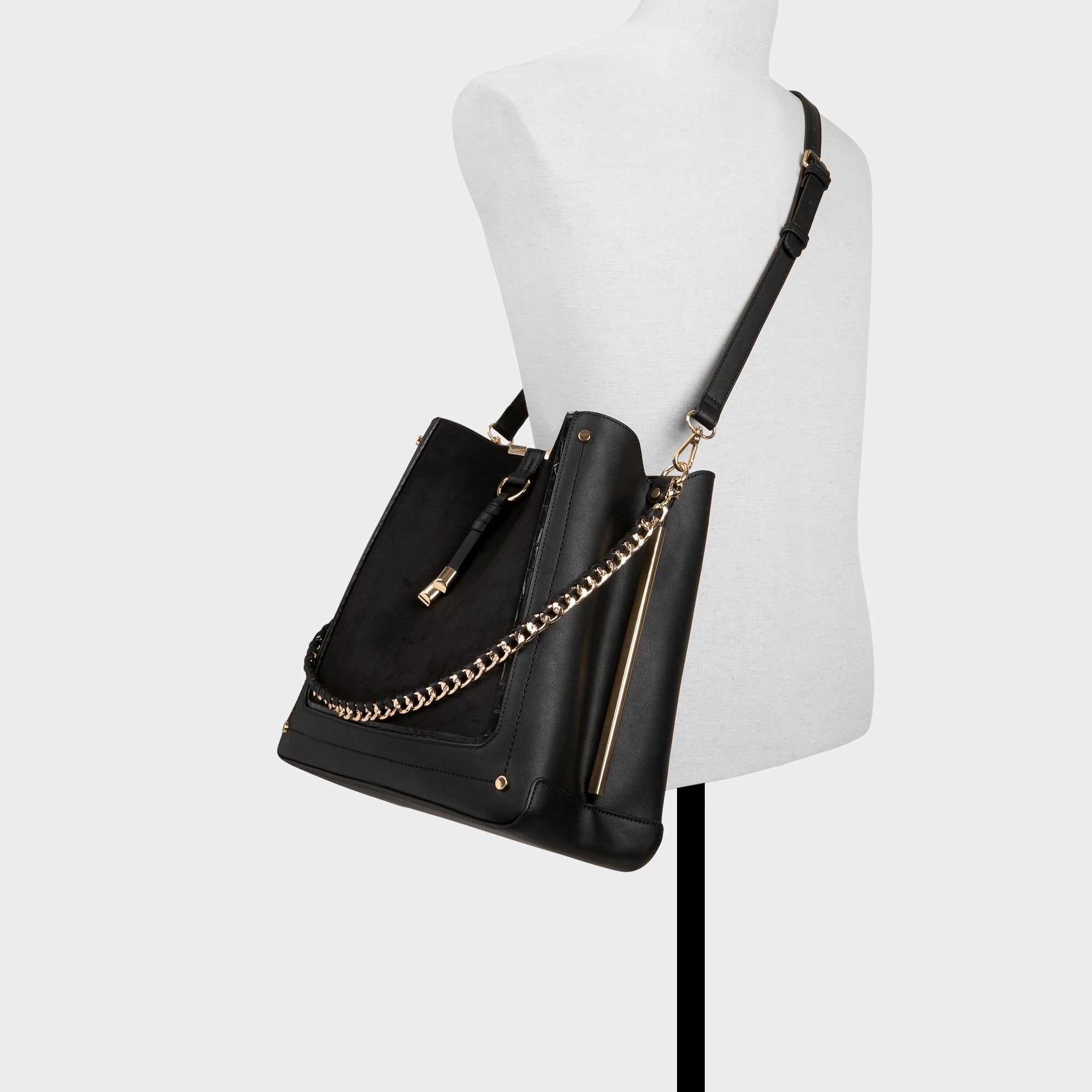 Aldo Nalaynaa in Black - Bucket bag