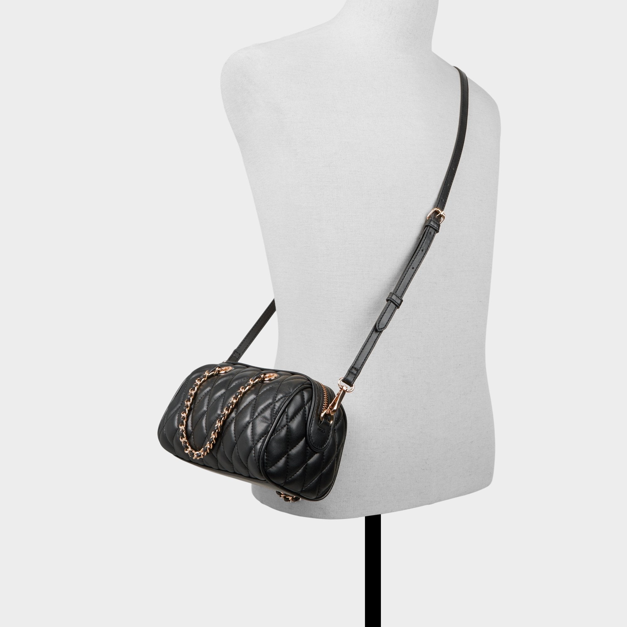 Aldo Skarletteex in Black - Barrel bag