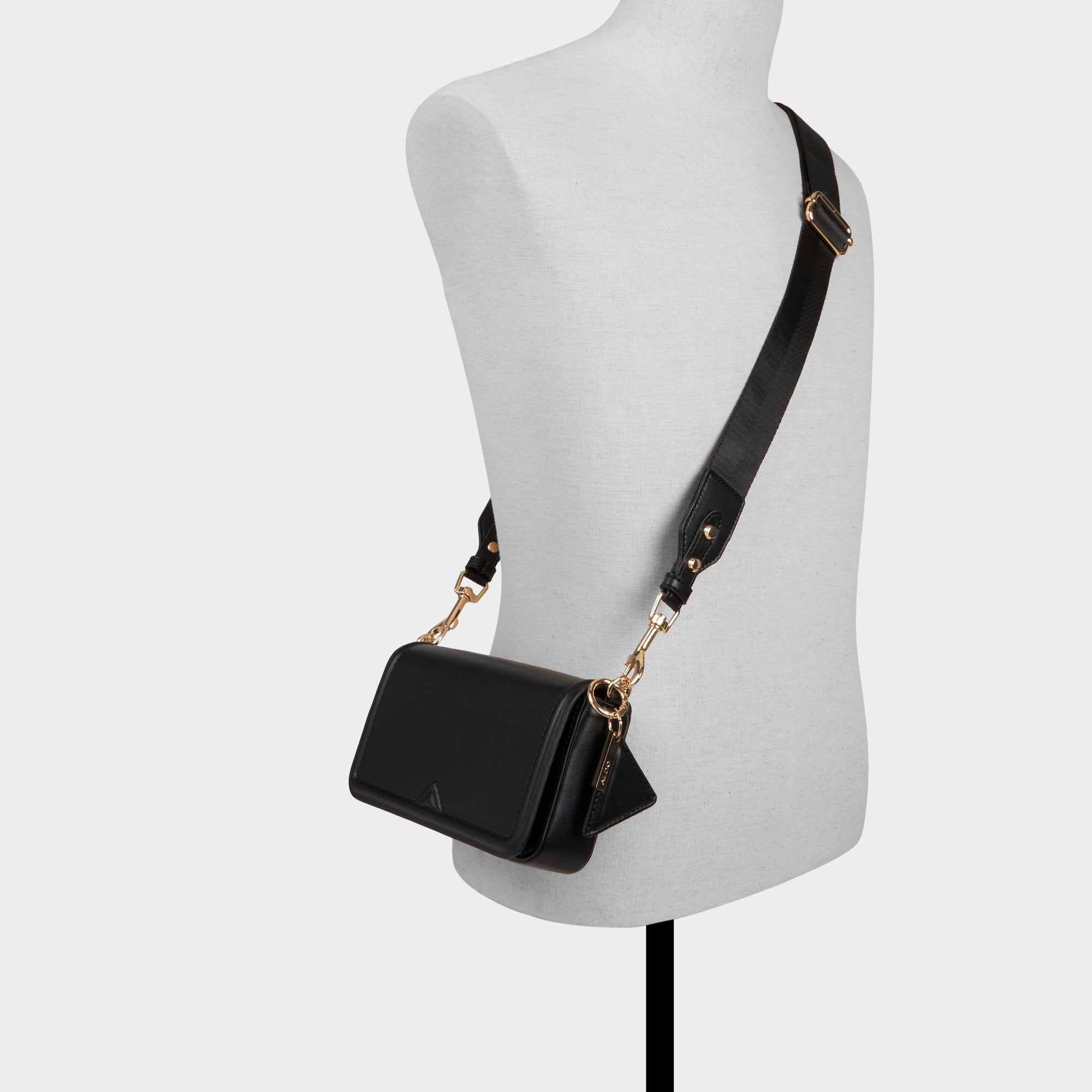 Aldo Gwendyy in Black - Crossbody bag