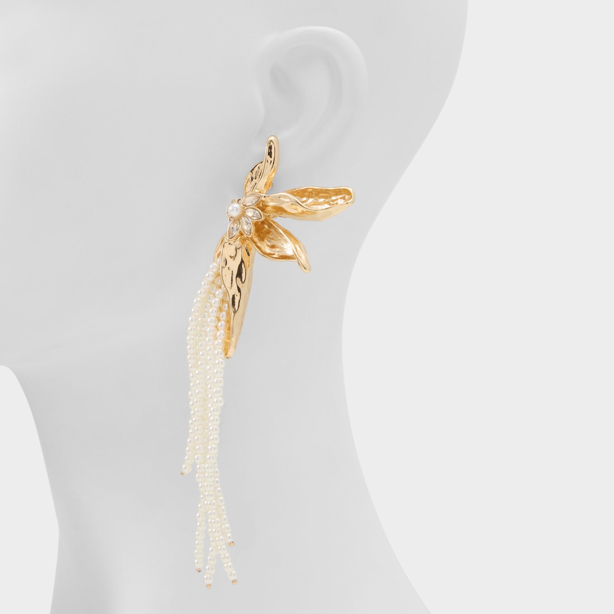 Aldo Glimmora in Ice - Statement earrings