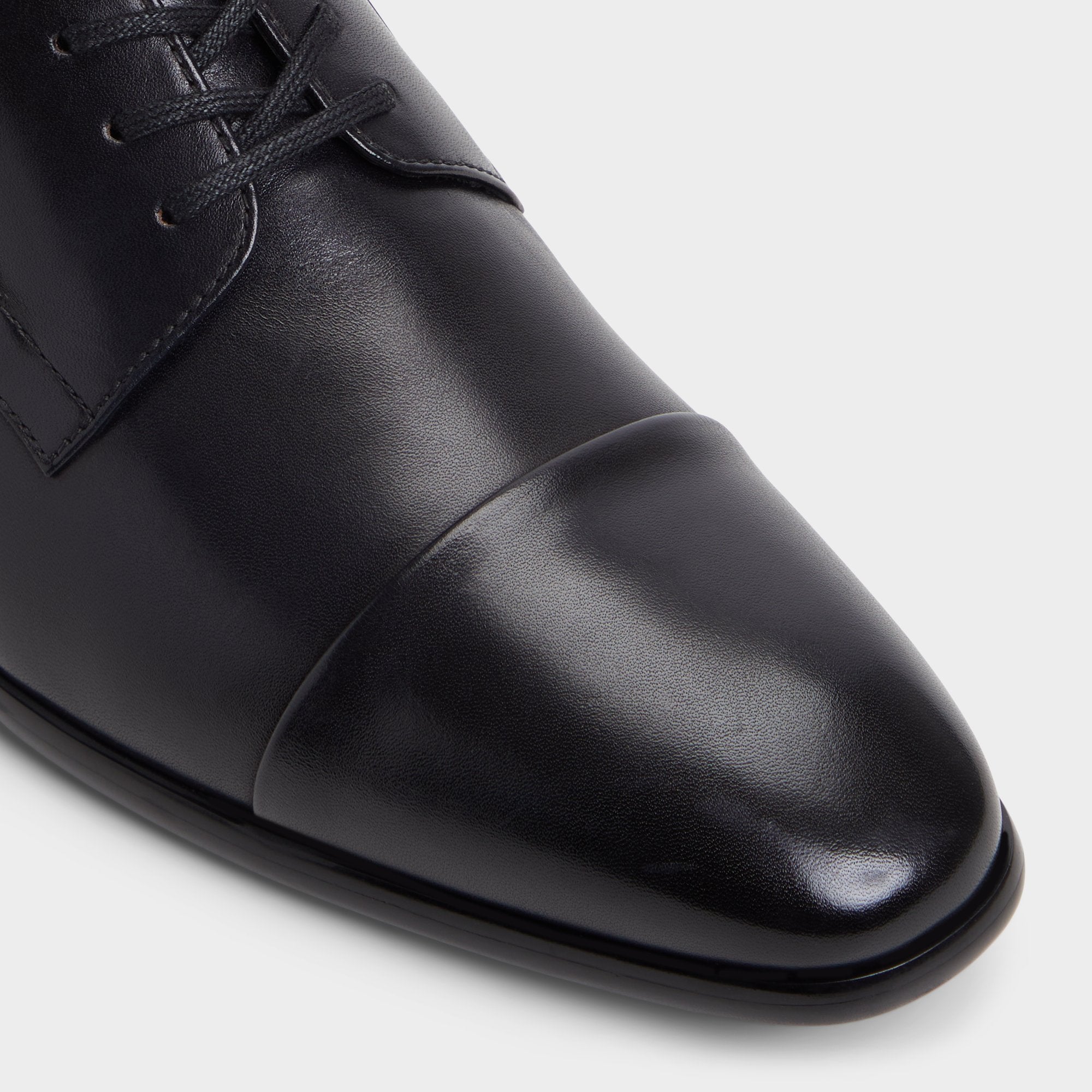 Aldo Daniells in Black - Derby shoe